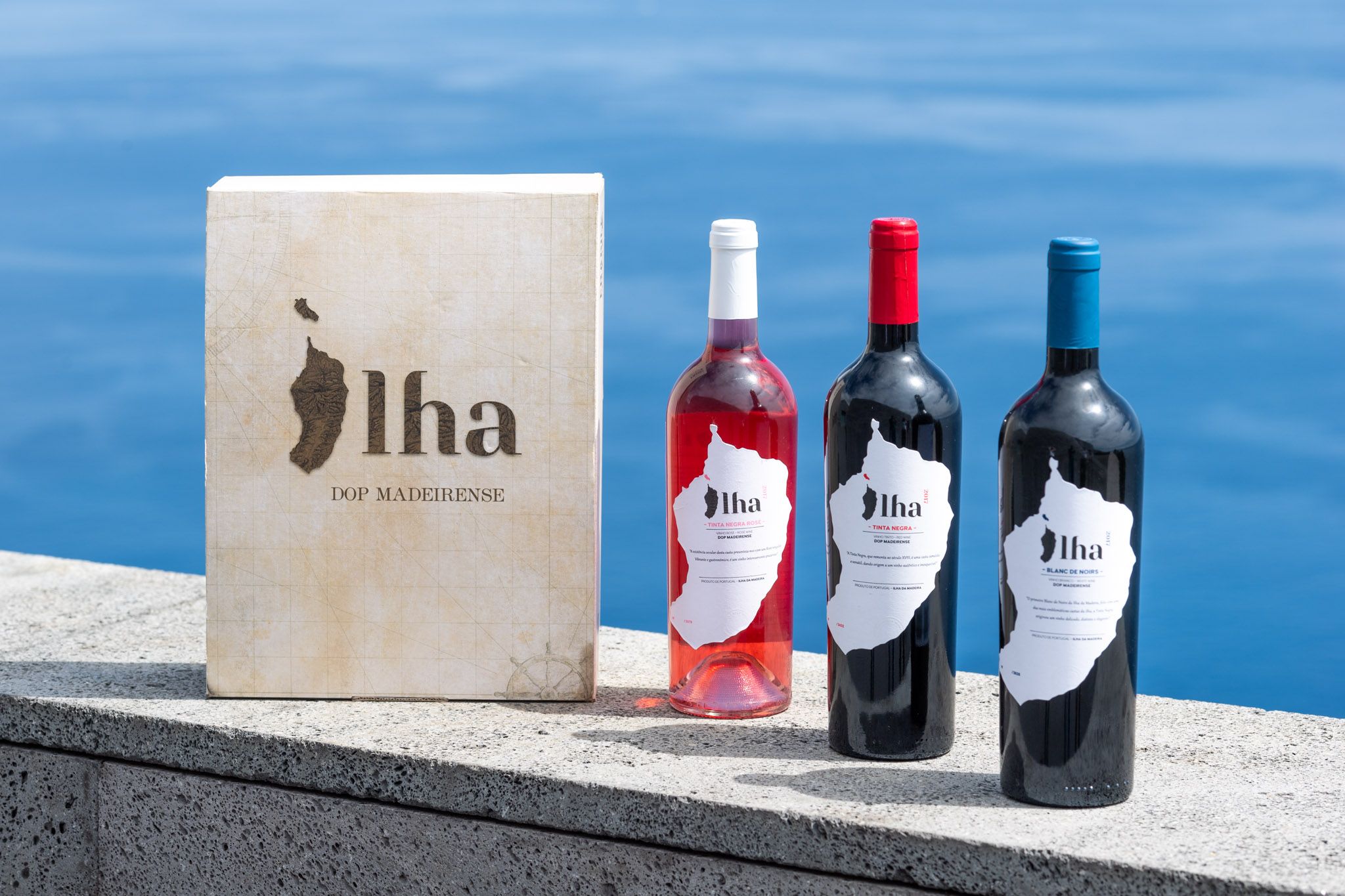 Ilha Tinta Negra Madeira Rot aus Vinho 2017 O Azoren | Madeira und Rotwein 
